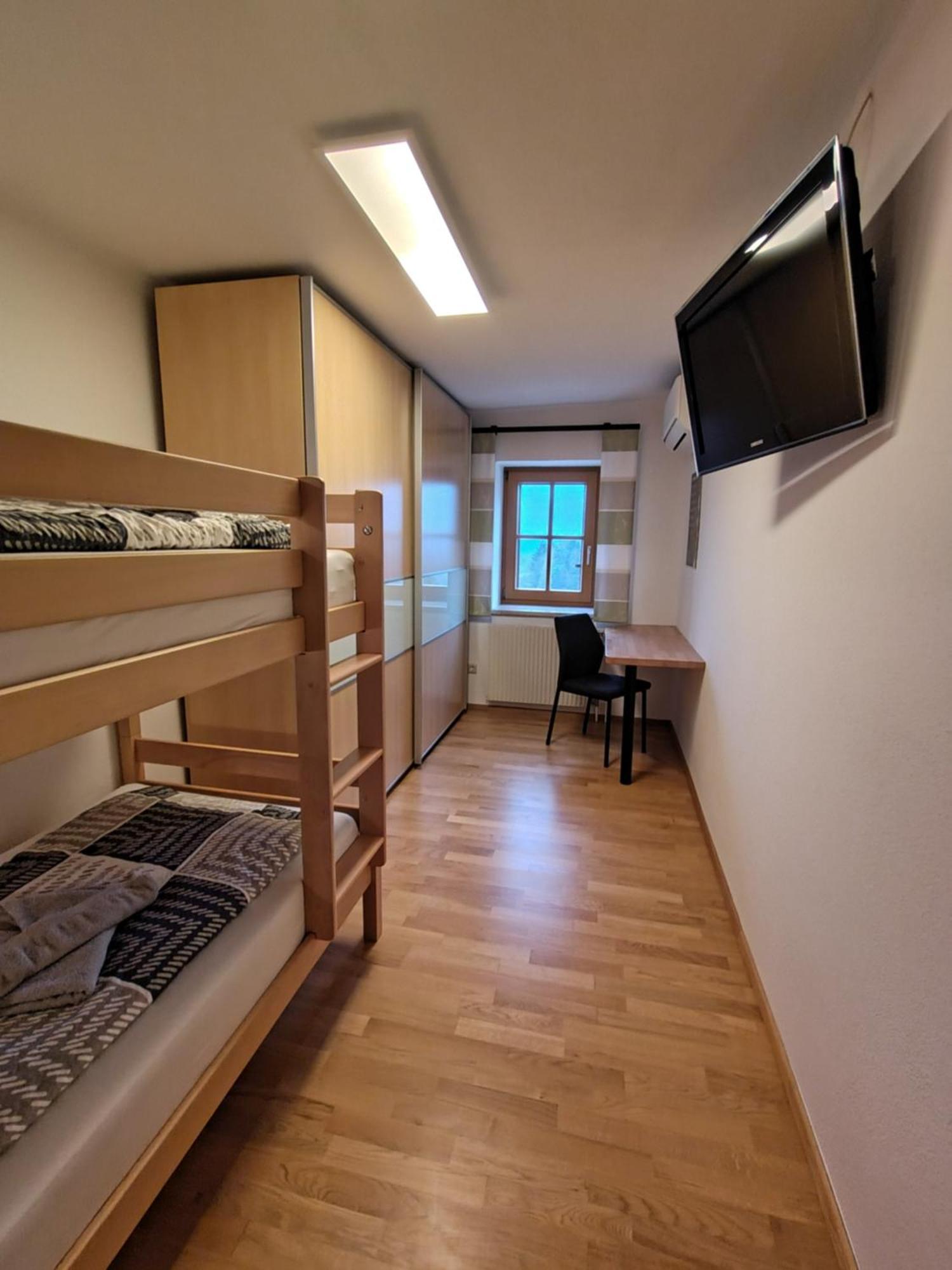 Apartment Weitblick باد والترزدورف المظهر الخارجي الصورة